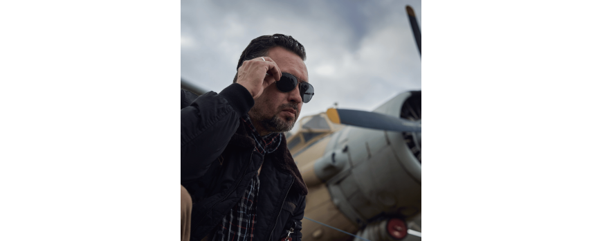 Portez les différents types de bombers militaires avec style