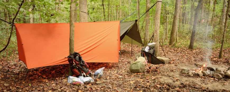 Tarp en camping : Astuces pour éviter les problèmes courants